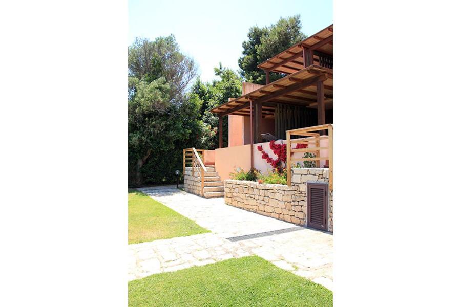 Residence Portolaconia Appartamenti Cannigione Exterior photo