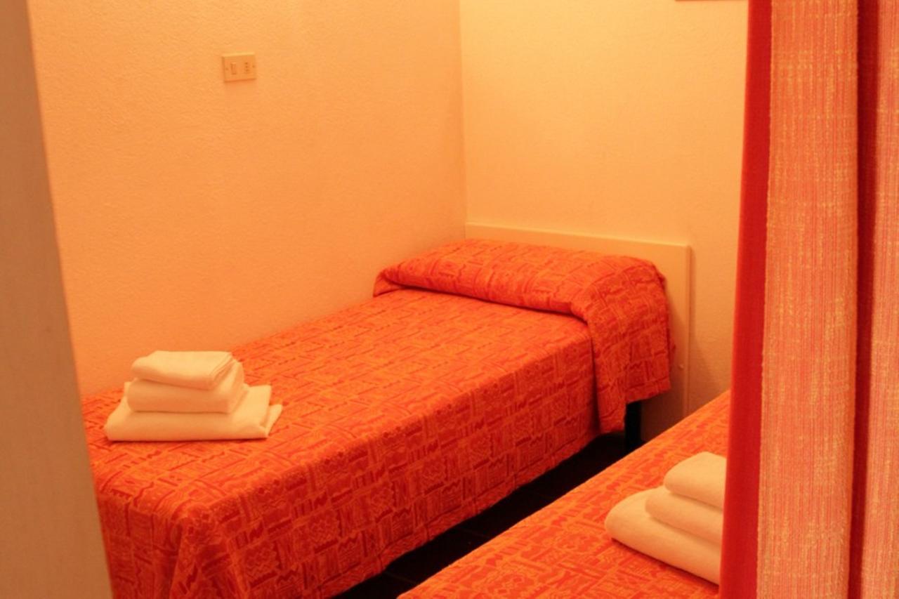 Residence Portolaconia Appartamenti Cannigione Room photo