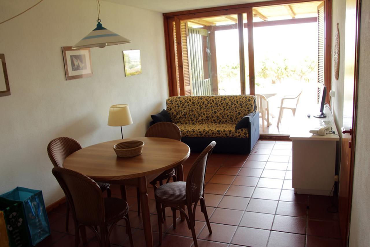 Residence Portolaconia Appartamenti Cannigione Room photo