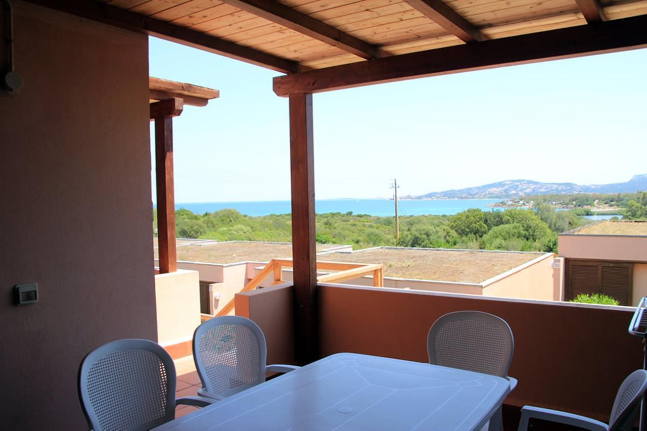 Residence Portolaconia Appartamenti Cannigione Room photo